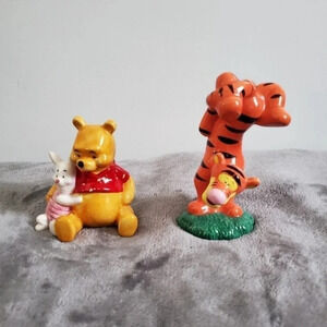 Disney Store Winnie the Pooh & Tigger Figurines